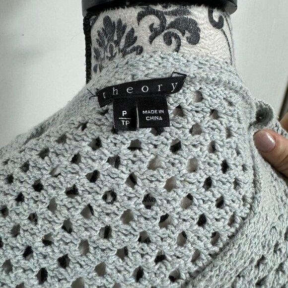 Theory gray chunky knit v-neck sweater fall winter casual. - Picture 7 of 8